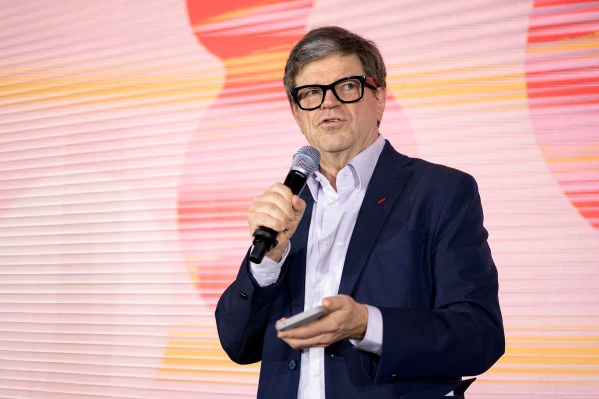 LeCun's $1B Bet: World Models Challenge the LLM Status Quo