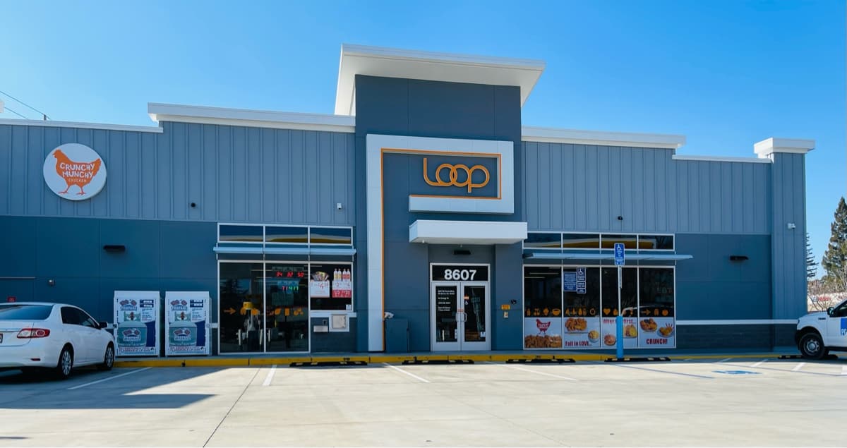 Loop Neighborhood Markets Deploys Tote's Genie AI Agent